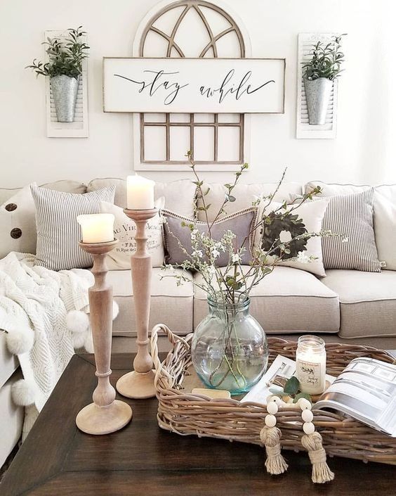 The Charm of Farmhouse Wall Decor - Bella Virtual Staging