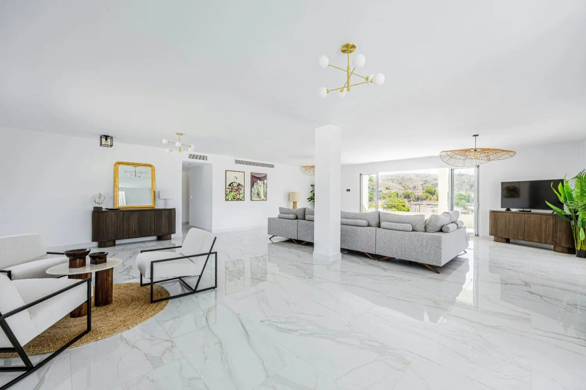Top 10 Real Estate Staging Tips for Competitive Markets - Bella Virtual Staging