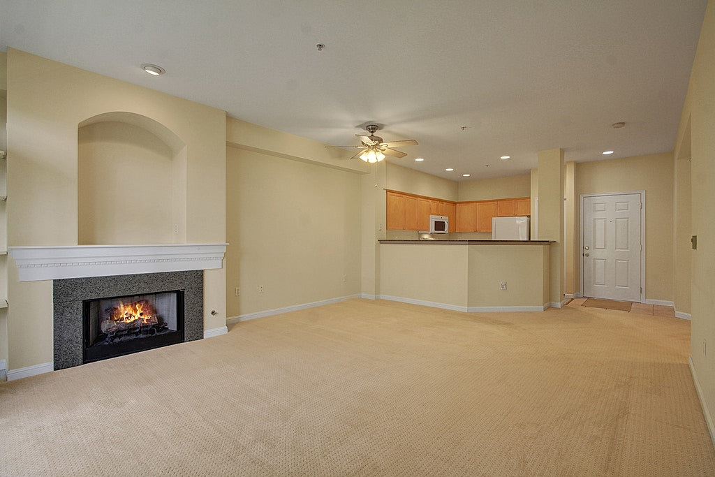 Condo living & dining, before