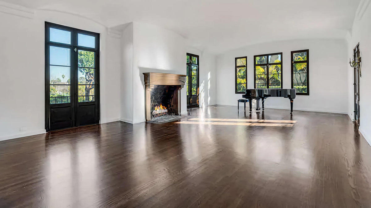 Los Angeles listing, before