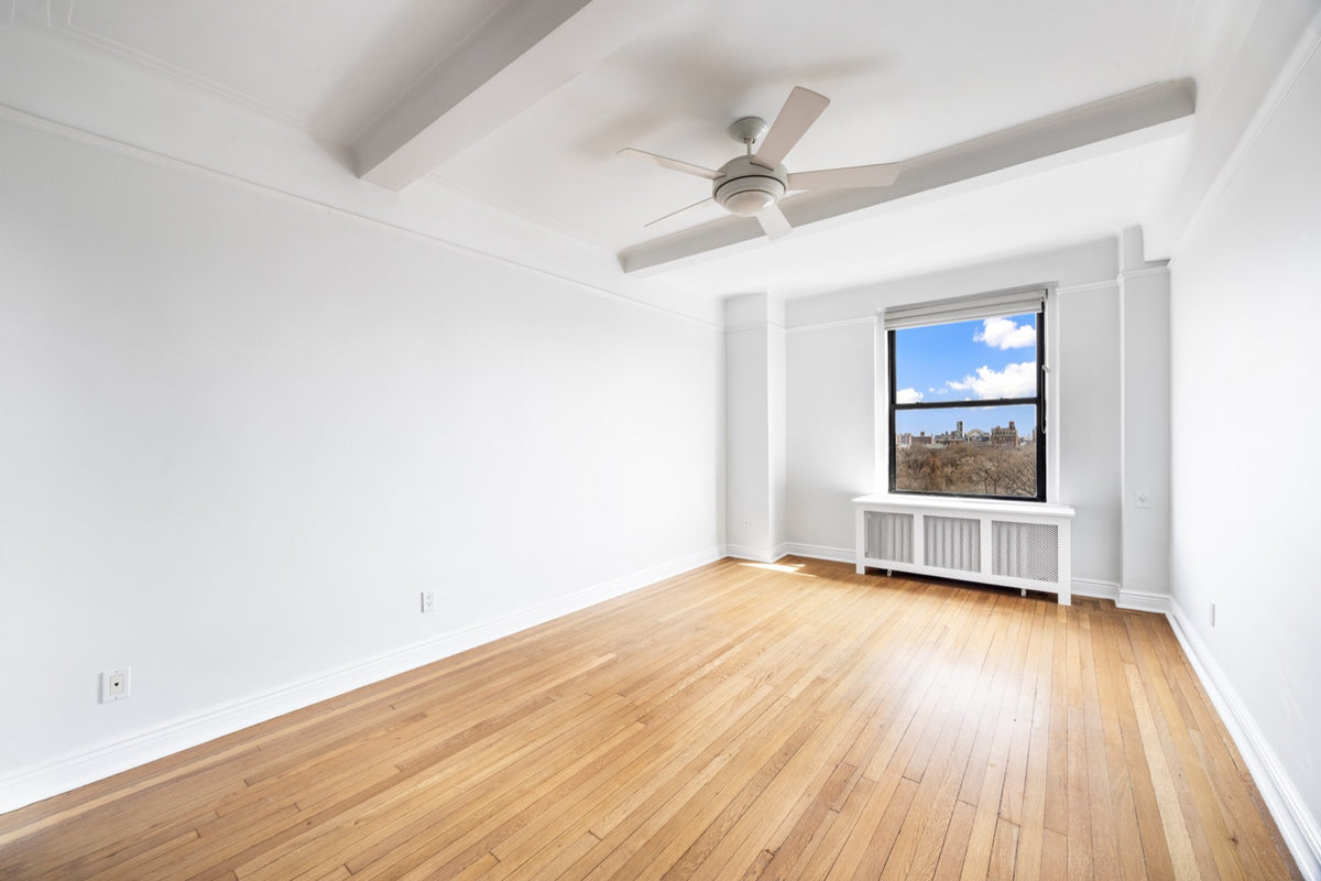 415 Central Park West · primary bedroom, before