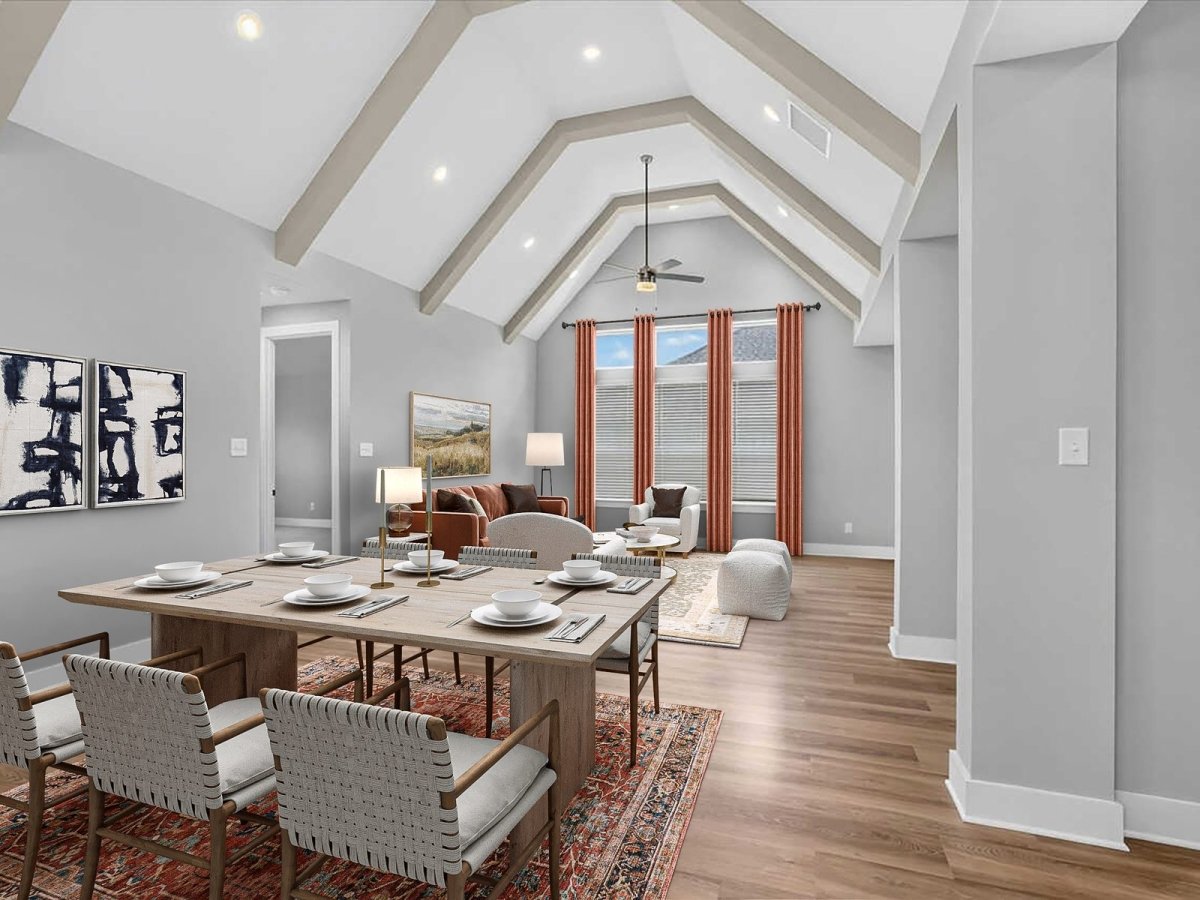 Kitchen & dining, after staging