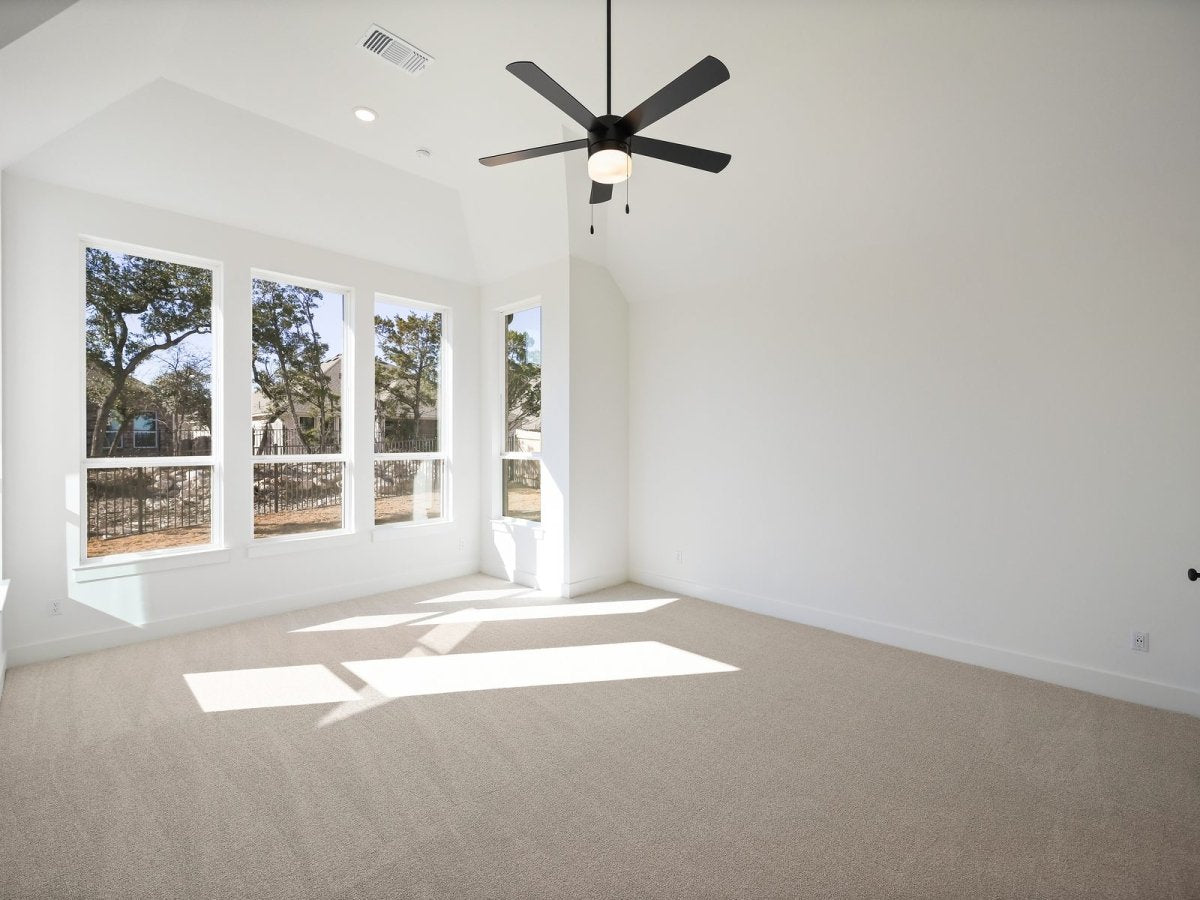 Primary suite with sitting area, before